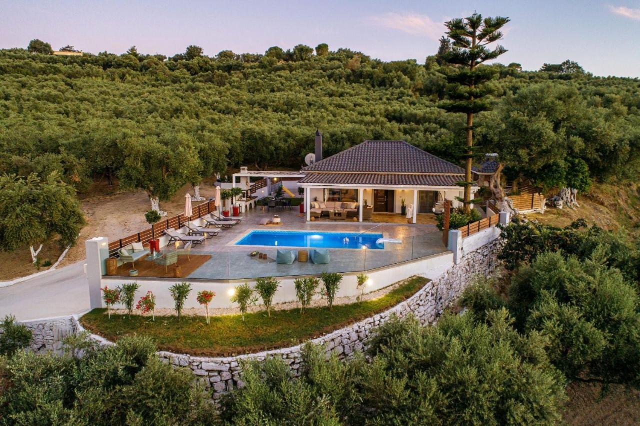 Villa Venia - Cozy Escape With Scenic Sew View, By Zantewize Tragaki Bagian luar foto